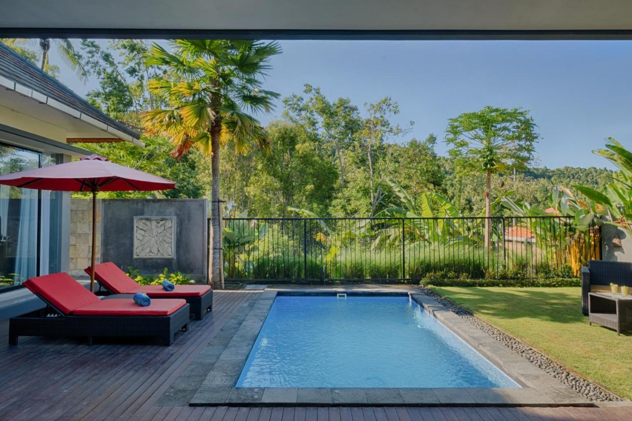 Nadira Bali Villa Munduk  Luaran gambar